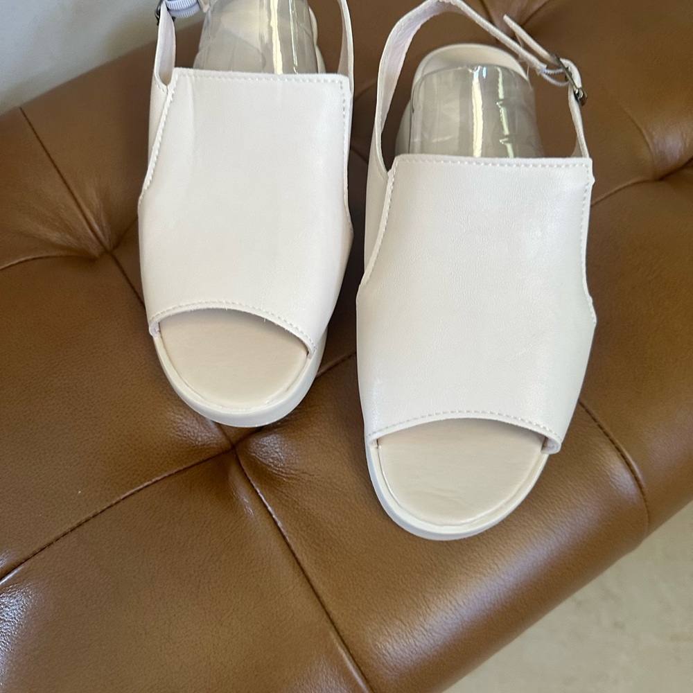 Women’s White Open-Toe Slingback Sandals
